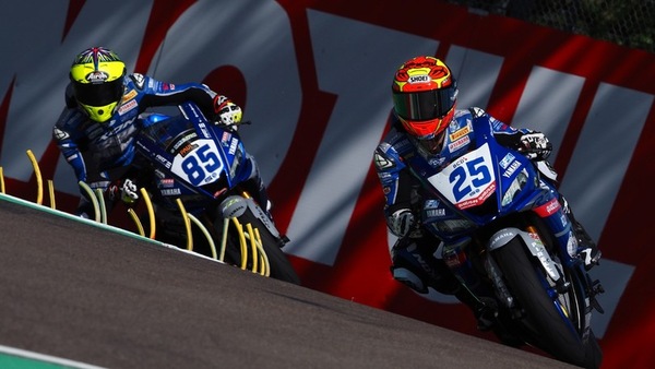 Yamaha R3: rimandato al 2021 l'esordio della Coppa Europea