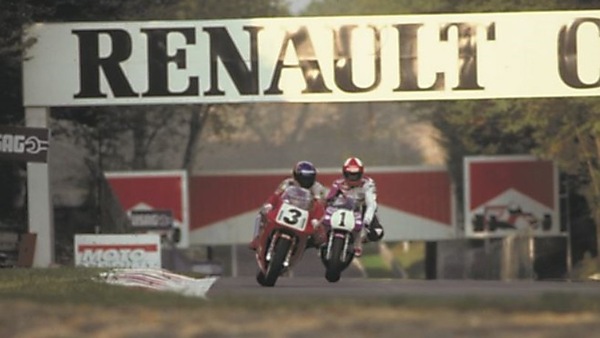 Ritorno al Futuro, 1990: Raymond Roche, niente fumo, tutto arrosto