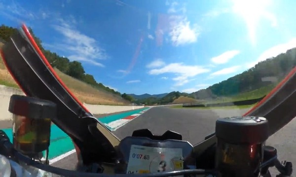 Al Mugello con la Ducati Panigale Superleggera V4 - VIDEO