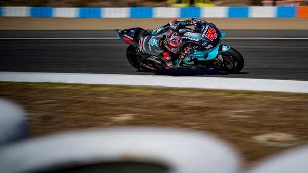 MotoGP, GP Jerez: Quartararo vince in solitaria. Brutto volo per Marquez