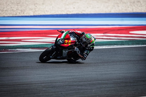 Portimao, SSP600: forfait Navand, al suo posto Manfredi