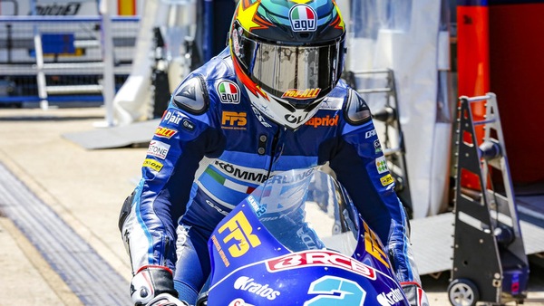 Moto3, FP1 Brno: Rodrigo svetta. Scivola Suzuki