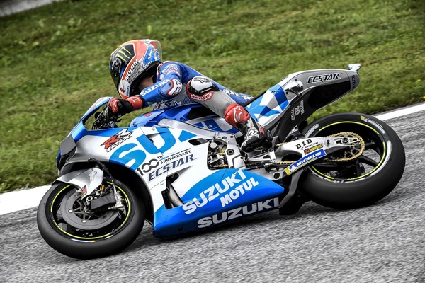 GP Austria, Rins: “Ho lavorato tanto sulla spalla destra”