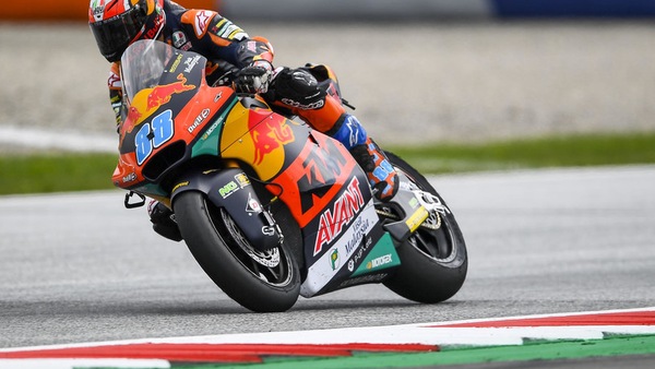 Moto2, Austria: la prima firma di Martin, paura per Syahrin