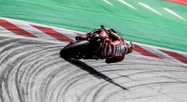 GP Austria, Dovizioso come Lorenzo: divorzio e vittoria a Spielberg