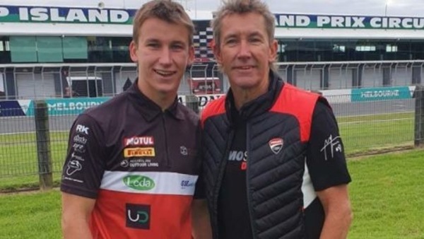 Oli Bayliss sulle orme di papà Troy: debutto in Superbike a 16 anni