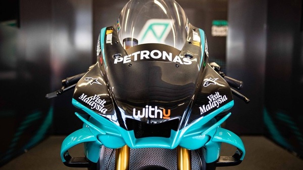 Yamaha YZF-R1 "Petronas": replica (dal) Mondiale