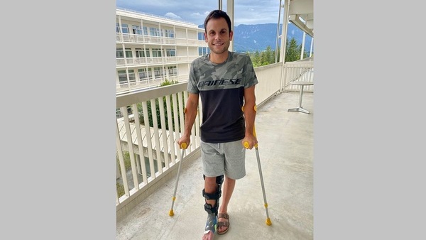 SBK, Sandro Cortese migliora: riuscito l'intervento chirurgico