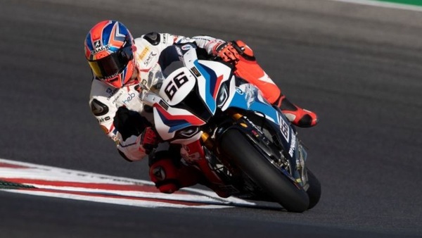 SBK, BMW: Sykes resta, Laverty parte nel 2021