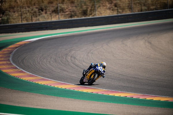 SSP600 Aragon, Gara 2: Locatelli 7 bellezze, De Rosa a podio