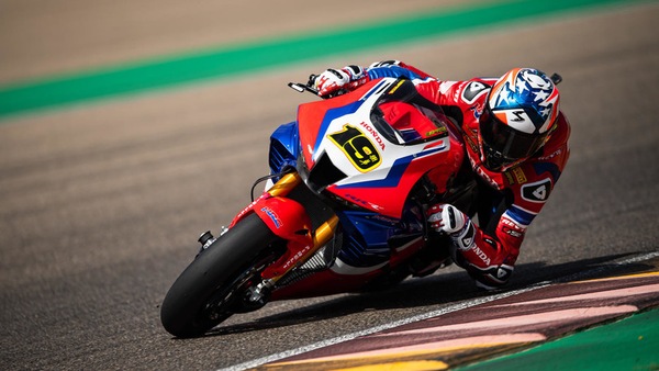 SBK Aragon, Bautista: “Siamo sulla strada per la vittoria”