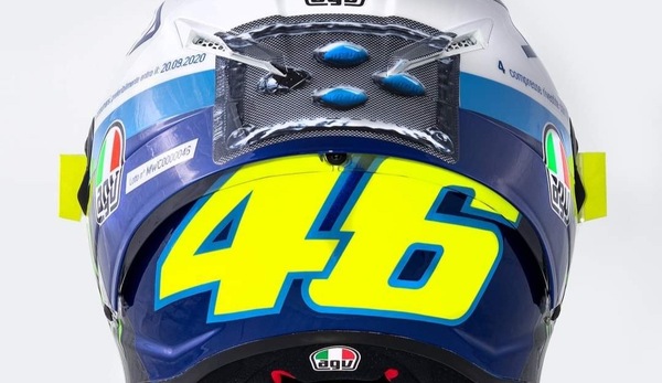 Rossi e il casco “speciale Misano”, Drudi: “Il vecchio Vale ha bisogno di un aiutino”