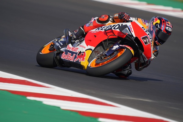 MotoGP, Misano: Bradl come in F1 con le comunicazioni via radio