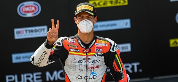 SBK, il varco di Barcellona attende Rinaldi e... la sua firma da ufficiale