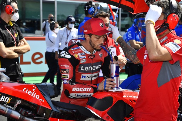 Domenicali twitta: “Bravo Pecco”, Dovizioso : “Non ho letto”