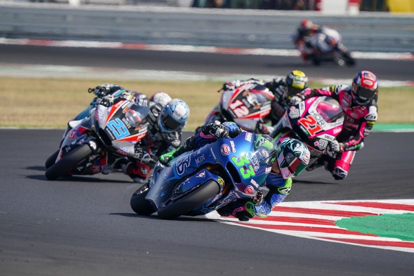 Moto2, GP Emilia Romagna: Bastianini detta legge nelle FP1
