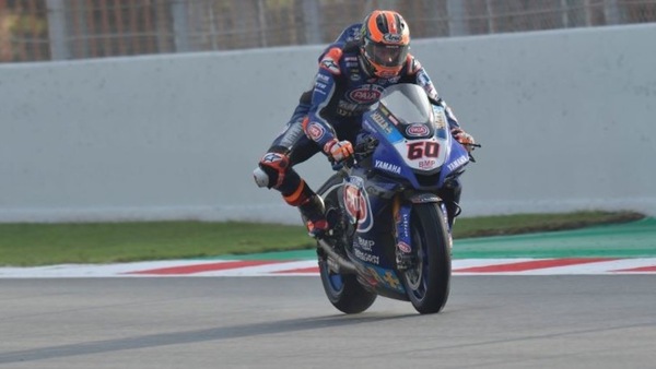SBK Catalunya: Van Der Mark vince e dedica la Superpole Race a Razgatlioglu