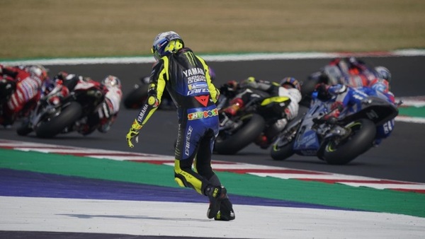 MotoGP, Rossi: “Ho fatto un errore e abbiamo perso punti importanti”
