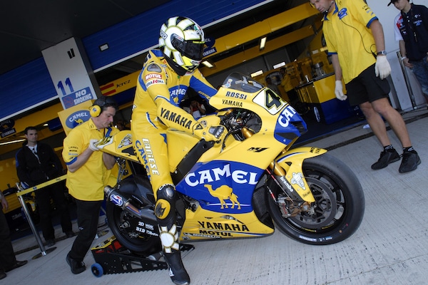 MotoGP, la Top 10 delle livree Yamaha più belle