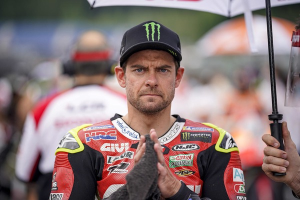 MotoGP, Crutchlow si infortuna (anche) alla caviglia