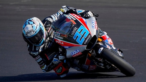 Moto2 Barcellona: Schrotter in vetta nelle FP2, ma Lowes resta il più veloce
