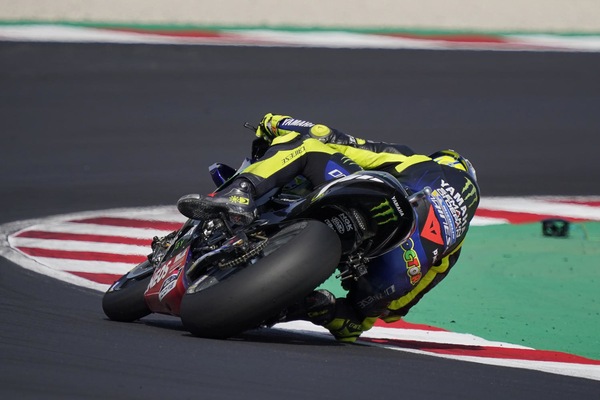 MotoGP, Valentino Rossi: “Vento pericoloso, domani andrà meglio”