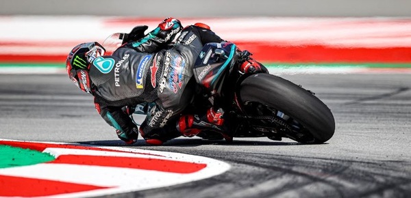MotoGP, "suicidio" Ducati a Barcellona, ne approfitta Quartararo