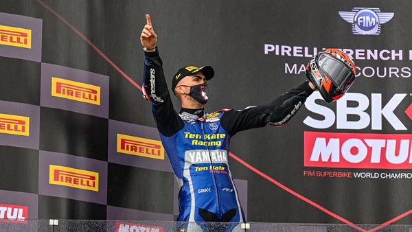 SBK Magny-Cours, Baz: “Rea ha guidato in modo pazzesco”