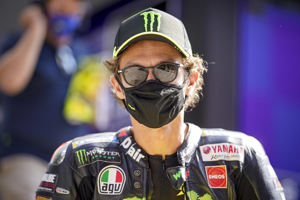 MotoGP, Chicho Lorenzo su Rossi: “Il più scorretto fuori e dentro la pista”