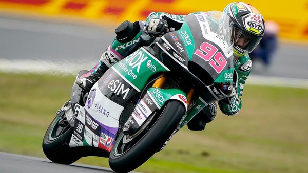 Moto2, GP Francia: Kasma Daniel svetta nel festival di cadute delle FP1