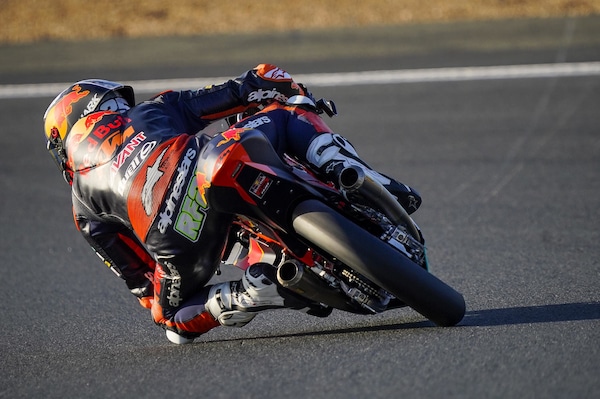 Moto3 Aragon, FP2: Fernandez leader del venerdì, secondo Fenati