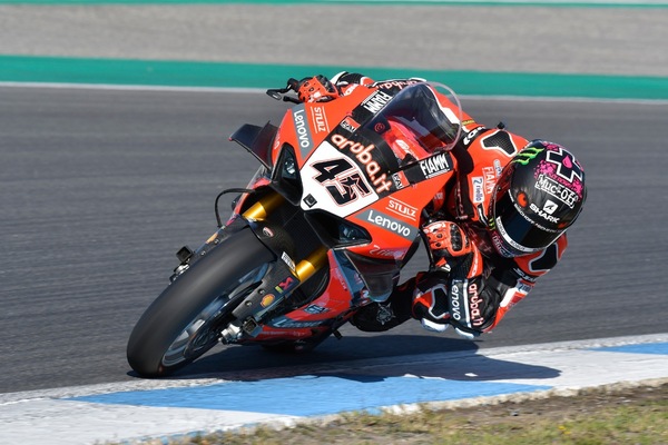 SBK Estoril, Redding: “L'arrivo di Rinaldi può complicare il mio lavoro”