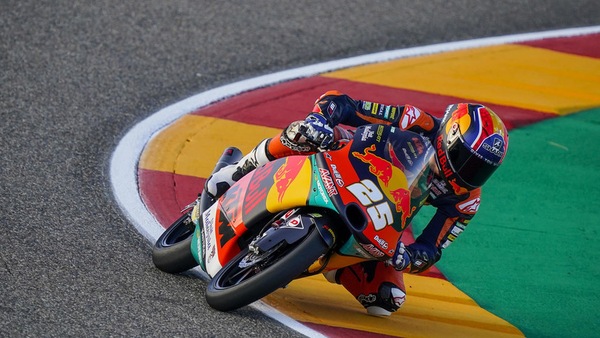 Moto3 Aragon: Fernandez in pole position, secondo Vietti