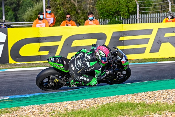 Supersport 600 Estoril, Mahias vince l’ultima