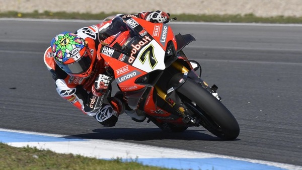 SBK Estoril, Davies saluta Ducati vincendo Gara 2
