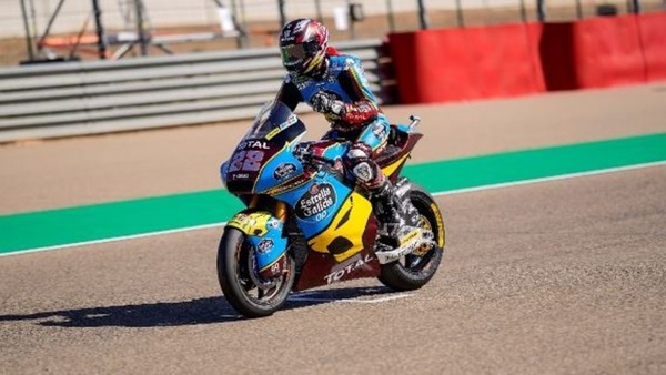 Moto2 FP2: italiani in difficoltà a Teruel, Lowes è una seria minaccia