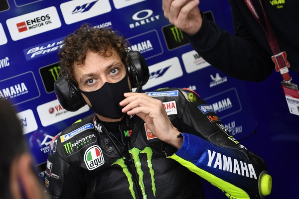 MotoGP, GP Europa: Rossi è entrato nel paddock in modo irregolare?