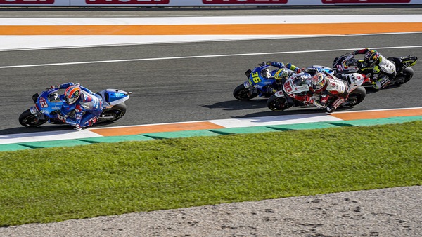 MotoGP, GP Valencia: gli orari TV di Sky, DAZN e TV8