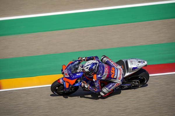 MotoGP Valencia: Lecuona positivo al Covid, niente qualifiche e gara