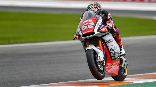 Moto2, GP Valencia: Manzi pole magica, Lowes in crisi