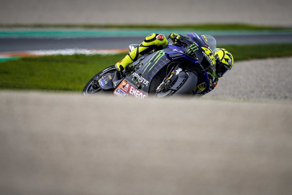 MotoGP Valencia, Rossi: “Serve che Yamaha si adatti a un nuovo metodo di lavoro”