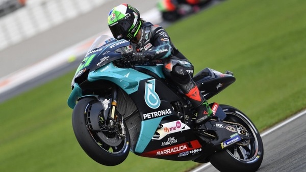 MotoGP, GP Valencia: Morbidelli vince per un soffio. Mir è Campione