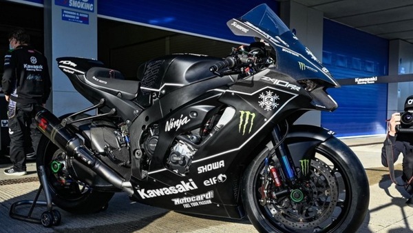 Test SBK Jerez: le prime immagini della nuova Kawasaki ZX-10RR 2021