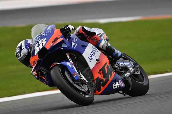 MotoGP GP Portogallo, FP1: Portimao chiama, il padrone di casa Oliveira risponde