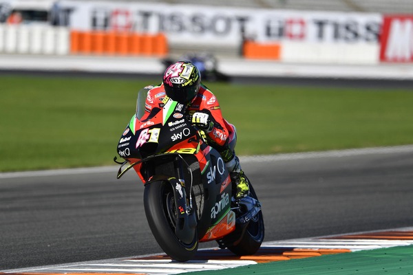 Aleix Espargaro: “La pista ha poco grip e le gomme degradano in fretta”