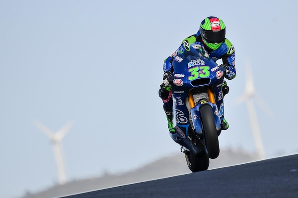 Moto2, GP Portogallo: Gardner trionfa in gara, Bastianini Campione del Mondo