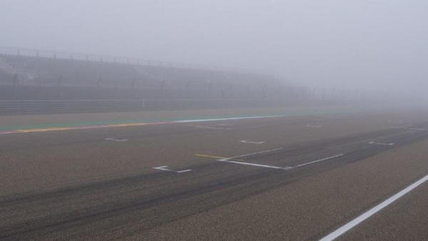 SBK, la nebbia ferma i test di Rea e Lowes: “Ricaricheremo le batterie per il 2021”
