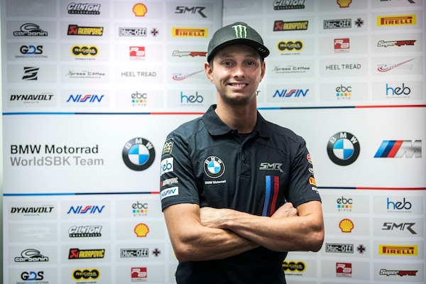 SBK: Van Der Mark in BMW per vincere il Mondiale: “La M1000RR è incredibile”