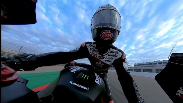 SBK: saliamo on board con Jonathan Rea sulla nuova ZX-10RR