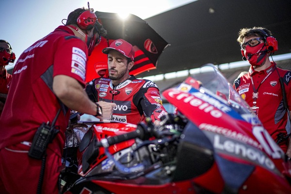 MotoGP, Ciabatti: “Ducati voleva continuare con Dovizioso”